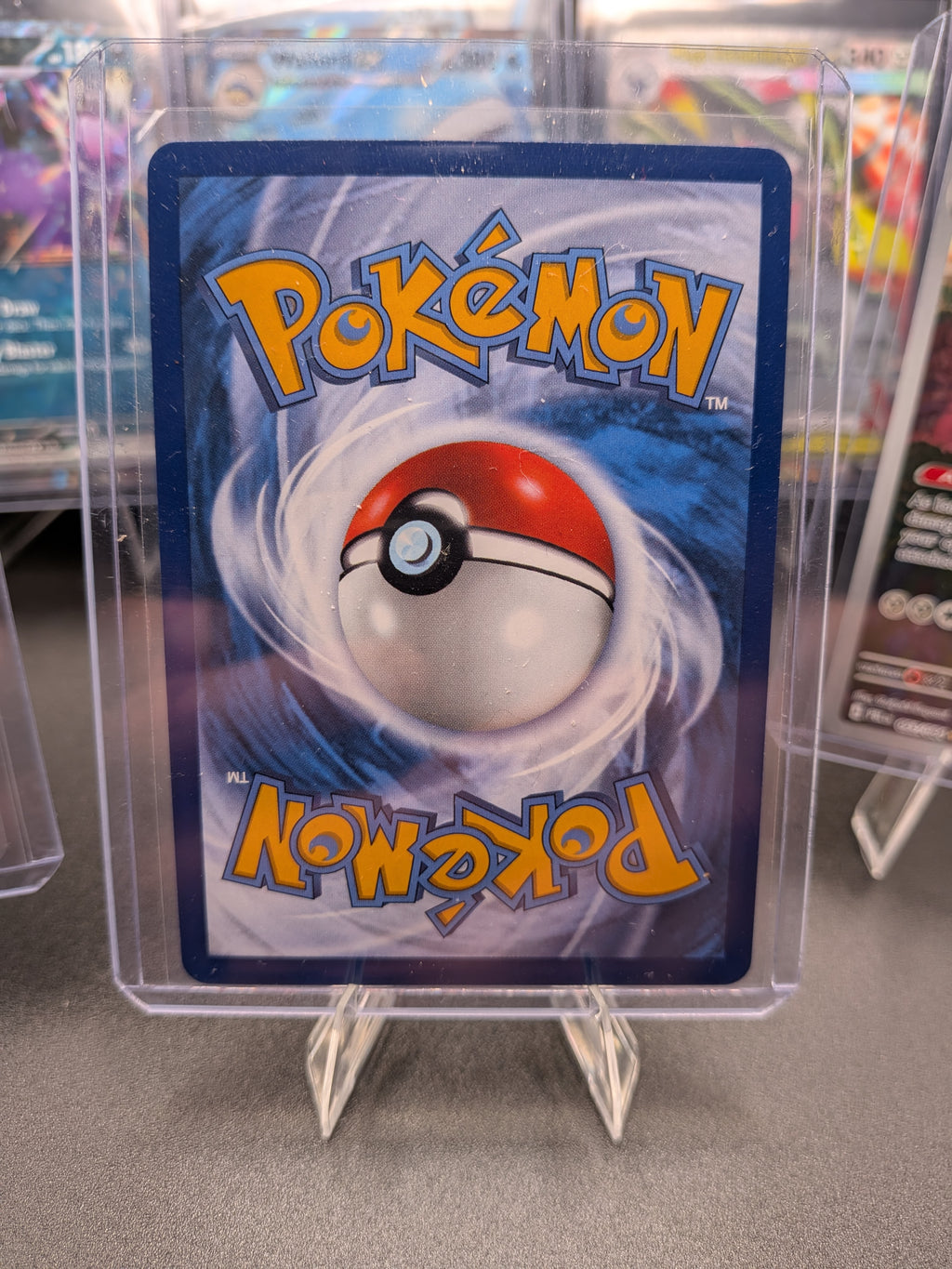 Silvally 095/084 Me05: Pitch Black Holo Illustration Rare